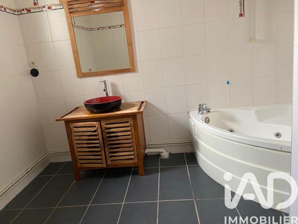 Location appartement 3 pièces 100 m² Saint-Vallier