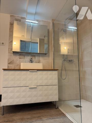 IDEALEMENT SITUEE, VILLA AVEC VUE DOMINANTE