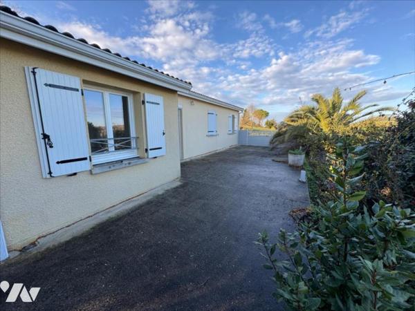 IDEALEMENT SITUEE, VILLA AVEC VUE DOMINANTE