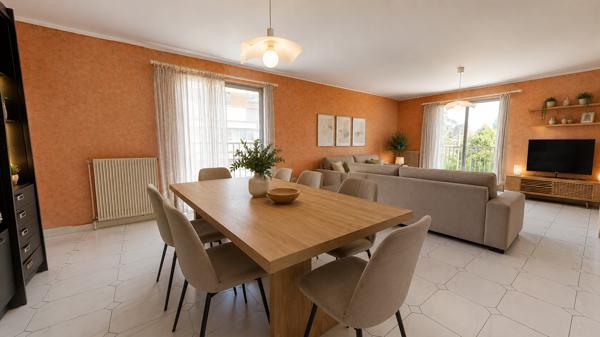 Appartement
         4 pièces
        - 92 m² 299 000 € *