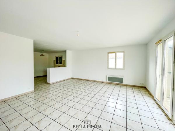 Marseillan (34340) Appartement 5 pièces de 100m² avec jardin et garage