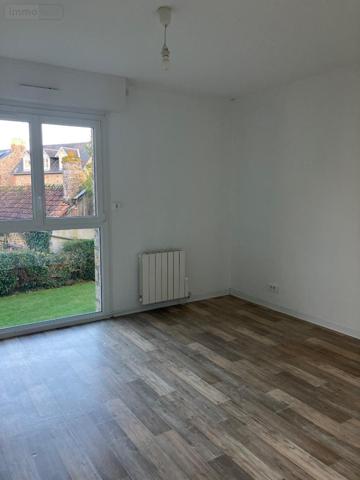 Appartement à louer à Avranches dans la Manche (50300), ref : 12547/270