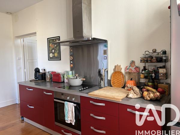 Immeuble à vendre 385 m² Pépieux