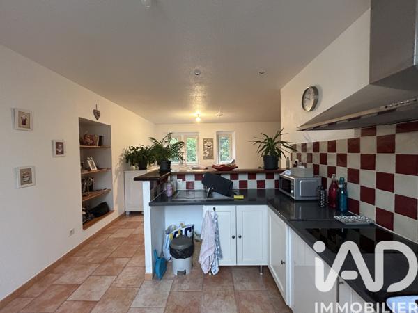 Immeuble à vendre 385 m² Pépieux