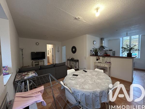 Immeuble à vendre 385 m² Pépieux