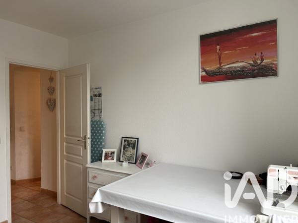 Immeuble à vendre 385 m² Pépieux