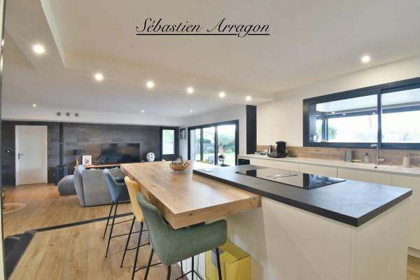 Villa contemporaine d’architecte avec piscine Art de vivre à la campagne, en Lot-et-Garonne- GRANGES SUR LOT (47)