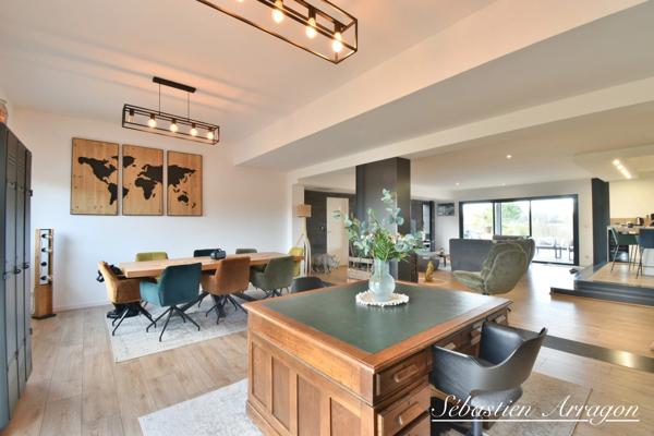 Villa contemporaine d’architecte avec piscine Art de vivre à la campagne, en Lot-et-Garonne- GRANGES SUR LOT (47)
