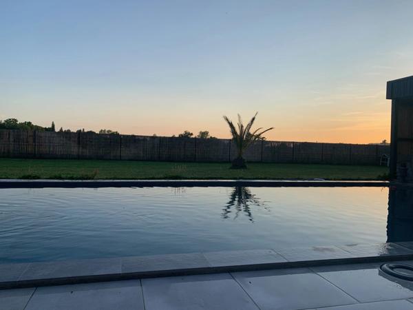 Villa contemporaine d’architecte avec piscine Art de vivre à la campagne, en Lot-et-Garonne- GRANGES SUR LOT (47)