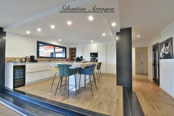 Villa contemporaine d’architecte avec piscine Art de vivre à la campagne, en Lot-et-Garonne- GRANGES SUR LOT (47)