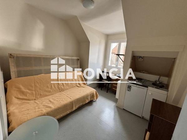 Location Studio 13.3 m² - 11 RUE DE LA MADELEINE Beauvais 60000