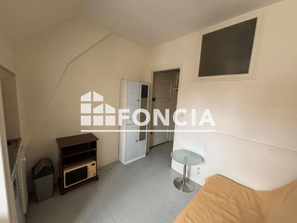 Location Studio 13.3 m² - 11 RUE DE LA MADELEINE Beauvais 60000