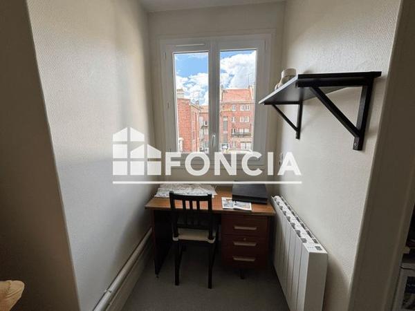 Location Studio 13.3 m² - 11 RUE DE LA MADELEINE Beauvais 60000