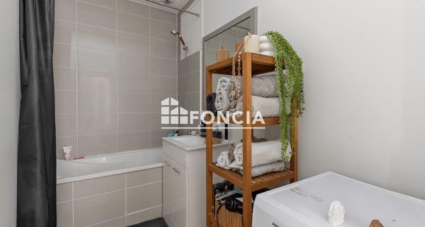 À vendre Maison 4 pièces 77 m² - Sotteville-lès-rouen 76300