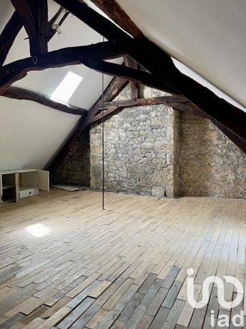 Maison 7 pièces de 125 m² à Montignac (24290)