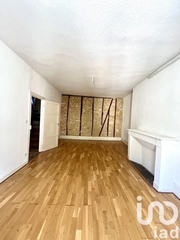 Maison 7 pièces de 125 m² à Montignac (24290)