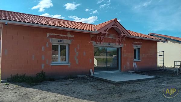 Location maison Biscarrosse : 1 500 € - AJP Immobilier Biscarrosse