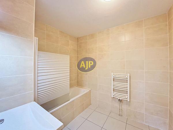 Vente appartement Merignac : 255 800 € - AJP Immobilier Mérignac