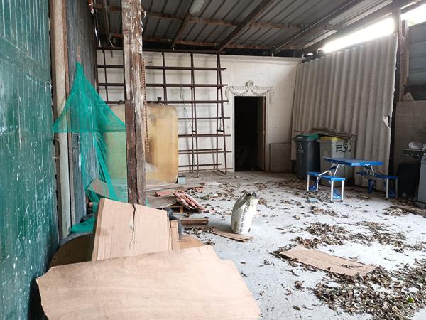 Entrepôt proche gare de Yerres