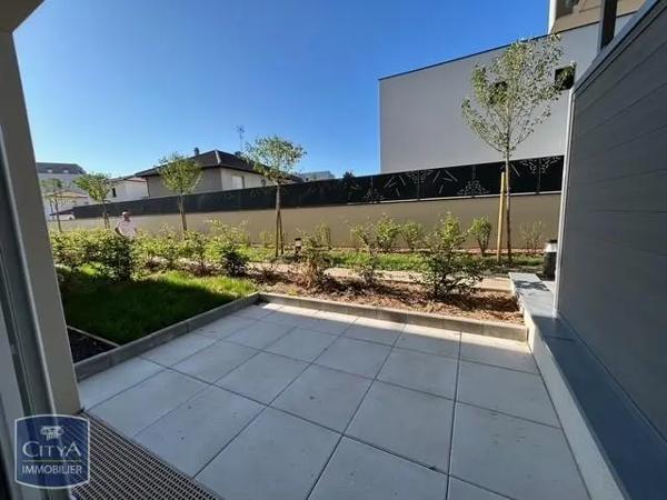 Appartement à louer 2 pièces 39.5m² Clermont-Ferrand (63100)