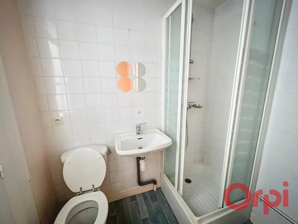 Maison à vendre    3 pièces •  Saint-Amand-Montrond