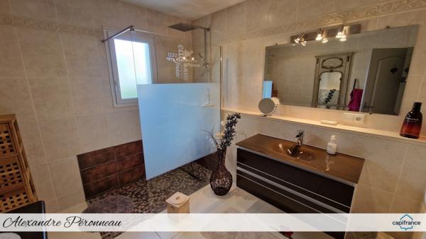 Maison à vendre 6 pièces proche de LA ROCHELLE (17)