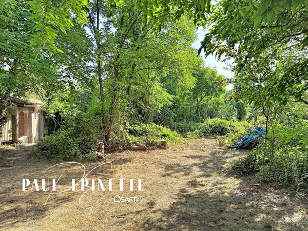 Maison à rénover 110 m2 sur terrain 2000m2 constructible