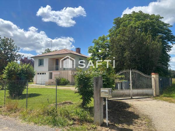 Maison de 180m2 avec garage et 2000m2 de jardin clôturé