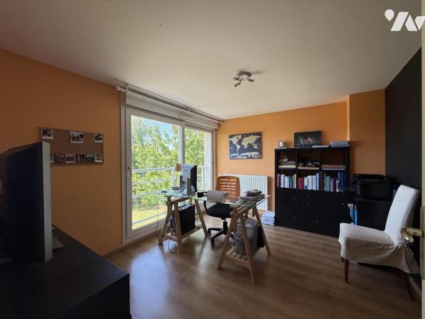 GUEUX- T8 de 2003 de 231m2 sur 785m2