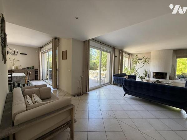 GUEUX- T8 de 2003 de 231m2 sur 785m2