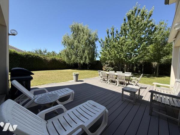 GUEUX- T8 de 2003 de 231m2 sur 785m2