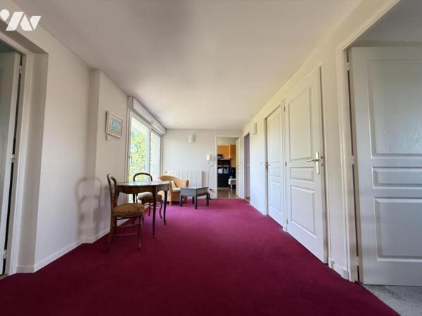 GUEUX- T8 de 2003 de 231m2 sur 785m2