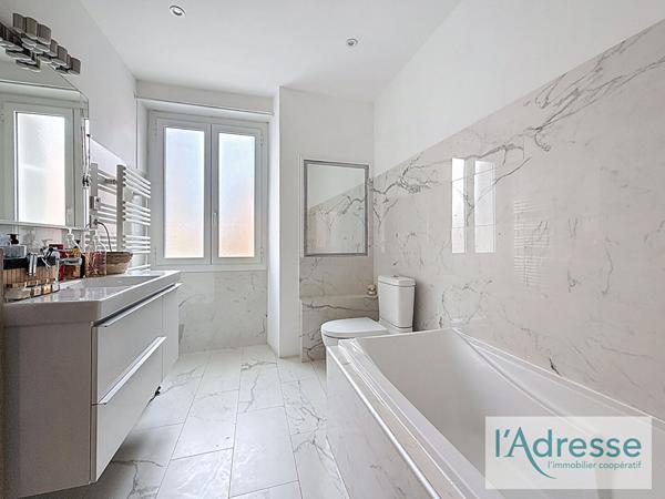 Appartement T5 - 127 m²- AJACCIO - CENTRE VILLE - Ascenceur