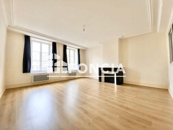 Location Studio 43.48 m² - 55 PLACE SAINT LOUIS Metz 57000