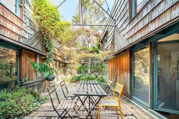 Ancien hangar réhabilité avec jardin intérieur sur le Plateau de Saint-Maurice