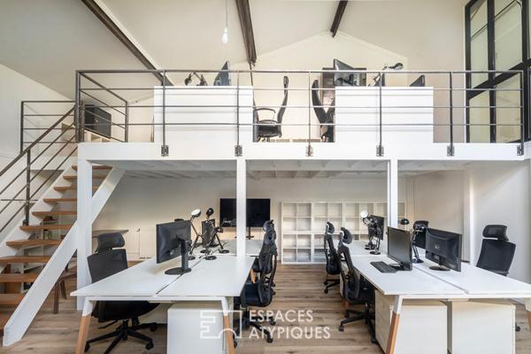 Ancien hangar réhabilité avec jardin intérieur sur le Plateau de Saint-Maurice