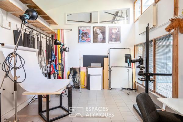 Ancien hangar réhabilité avec jardin intérieur sur le Plateau de Saint-Maurice