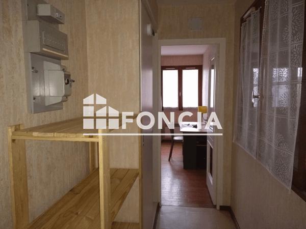 Location Studio meublé 27.66 m² - RES.LAFONTAINE Cahors 46000