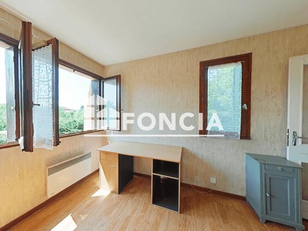 Location Studio meublé 27.66 m² - RES.LAFONTAINE Cahors 46000