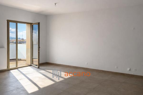 Appartement à vendre, 4 pièces - Annecy 74000