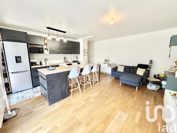 Appartement 3 pièces de 62 m² à Massy (91300)
