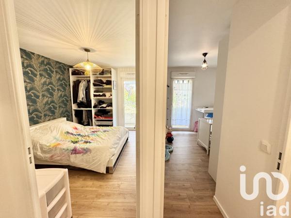 Appartement 3 pièces de 62 m² à Massy (91300)