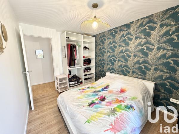 Appartement 3 pièces de 62 m² à Massy (91300)