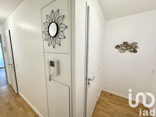 Appartement 3 pièces de 62 m² à Massy (91300)