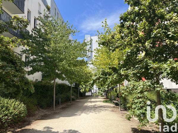 Appartement 3 pièces de 62 m² à Massy (91300)