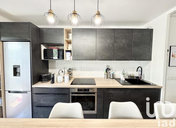 Appartement 3 pièces de 62 m² à Massy (91300)