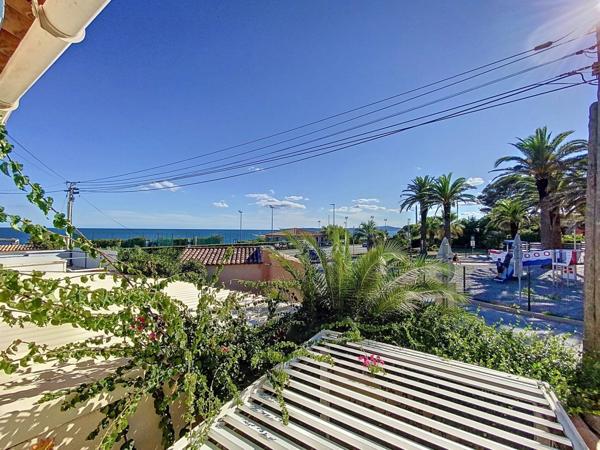 Mazet en bord de mer, les issambres