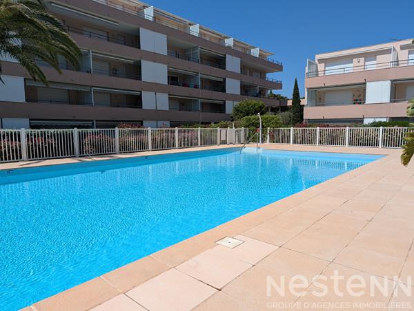 Charmant appartement T1 à vendre au Lavandou avec terrasse et piscine