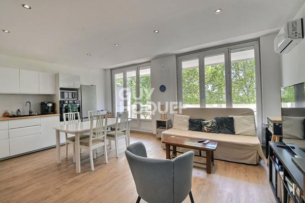 À VENDRE  COUP DE COEUR ! Superbe T3 traversant entièrement rénové avec balcon, Montchat, Lyon 3ème (69003)