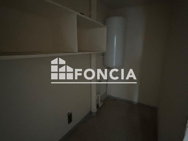 Location Appartement 3 pièces 60.3 m² - 4 RUE ARNAVIELLE Nimes 30900